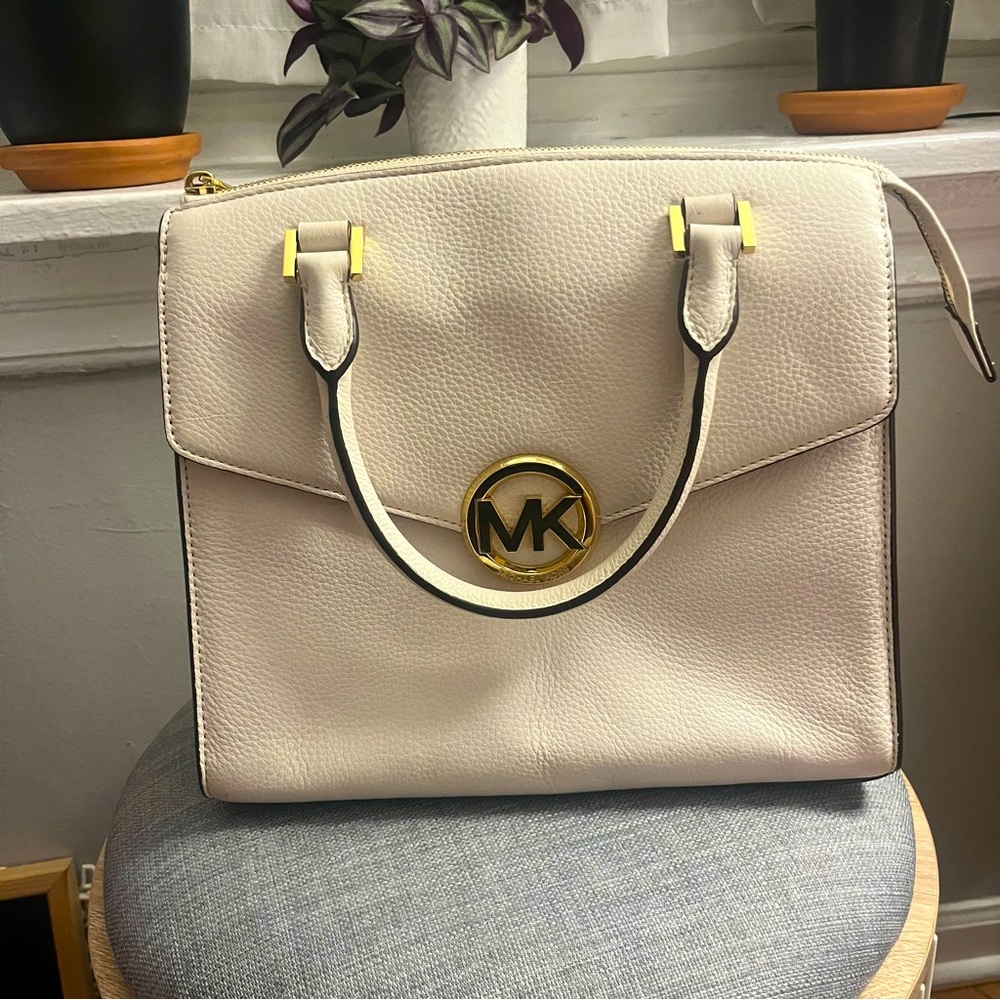 Michael Kors Cream Satchel EUC